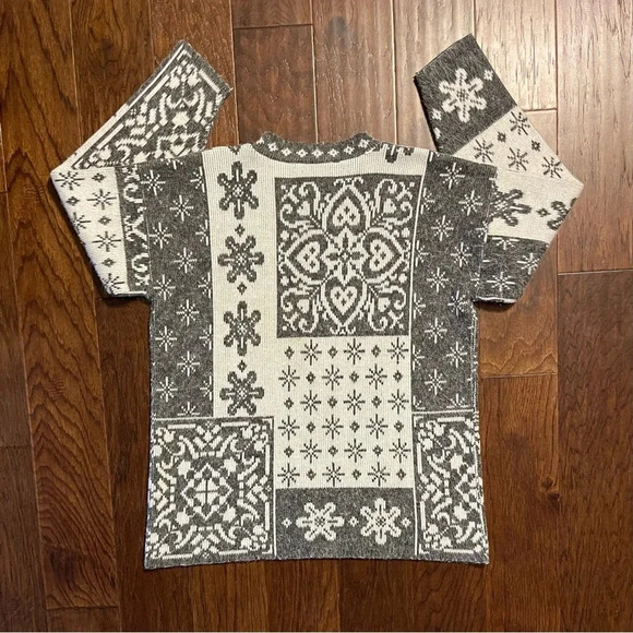 Vintage Needles Yarn Ornate Snowflake Geometric Sweater Made In USA - Picture 3 of 8